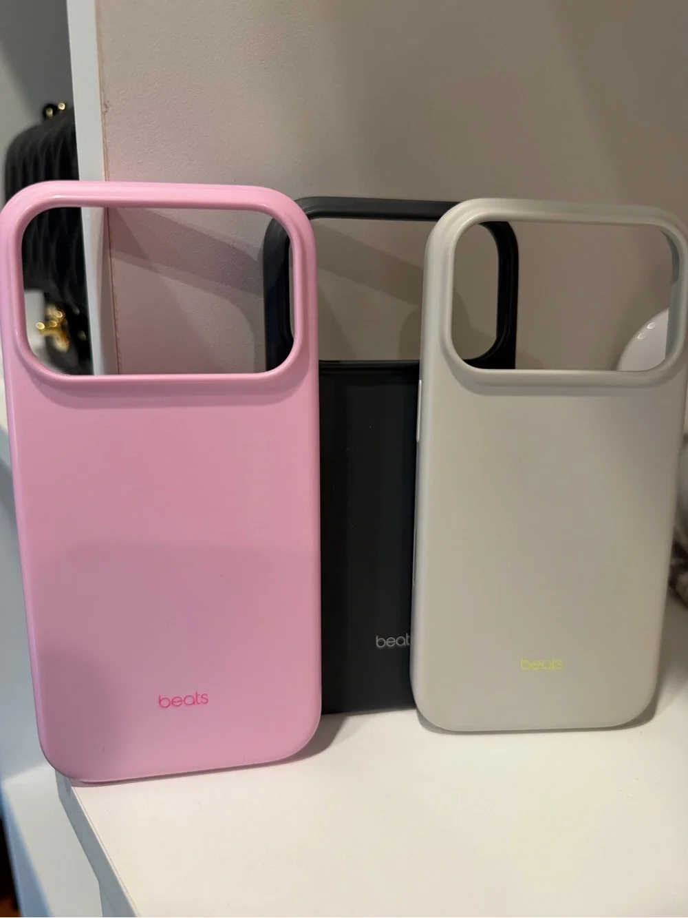 BEATS. IPHONE 17 pro. Silicone Phone Case - Pink, Black, Cream
